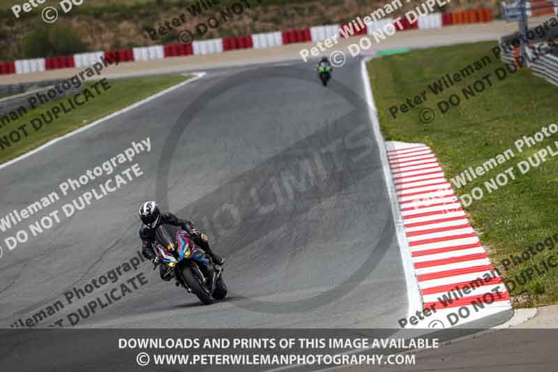 cadwell no limits trackday;cadwell park;cadwell park photographs;cadwell trackday photographs;enduro digital images;event digital images;eventdigitalimages;navarra;no limits trackdays;peter wileman photography;racing digital images;trackday digital images;trackday photos